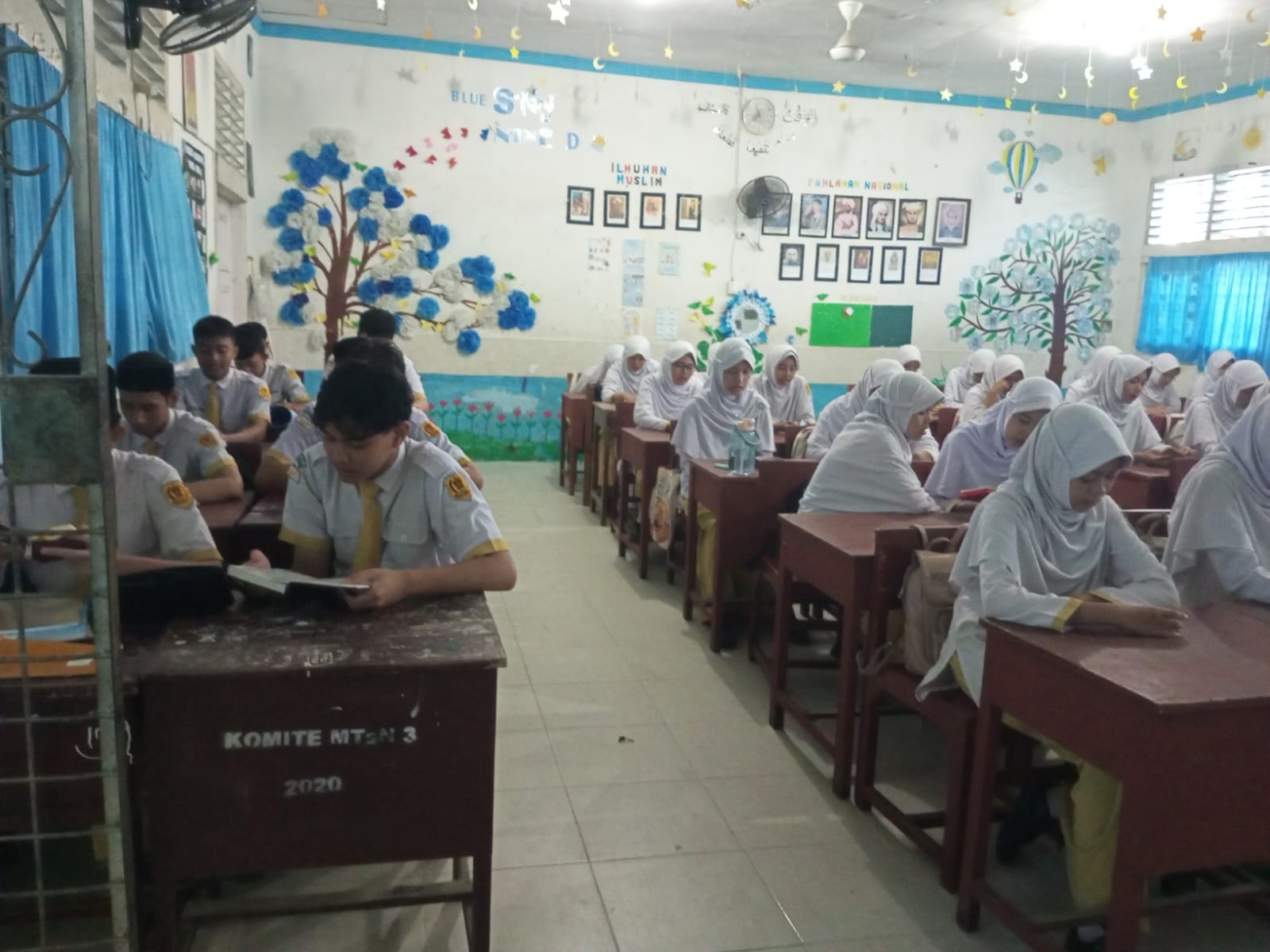 Pembiasaan Mengaji Lima Belas Menit (LIMIT)